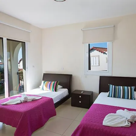 Foros Enas - Modern 4 Bedroom Pernera With Private Pool - Close To The 别墅