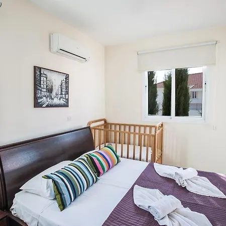 Foros Enas - Modern 4 Bedroom Pernera With Private Pool - Close To The *